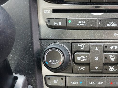 Used 2013 Honda Pilot Touring image 12