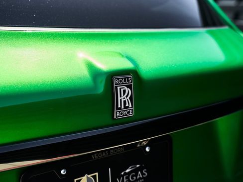 Used 2024 Rolls-Royce Cullinan Black Badge w/ Driver's Package AWD/4WD image 9