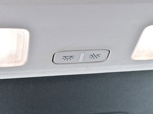 Used 2022 Ford Escape SE w/ Convenience Package image 36