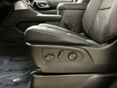 Used 2024 Chevrolet Tahoe LT w/ Luxury Package image 22