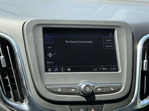 Used 2023 Chevrolet Equinox LT FWD image 16