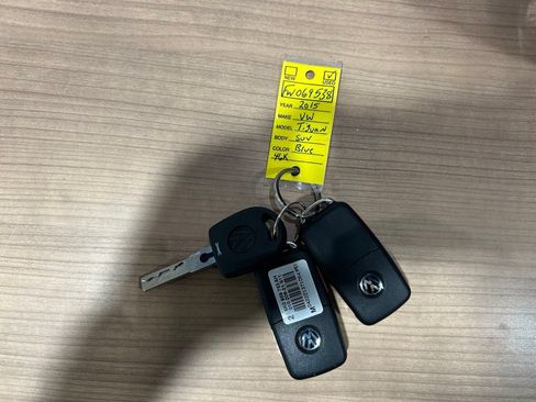 Used 2015 Volkswagen Tiguan R-Line AWD/4WD image 43