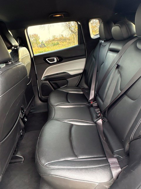 Certified 2025 Jeep Compass Limited AWD/4WD image 4