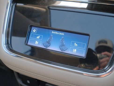 Used 2024 Lincoln Navigator Reserve image 18