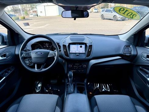 Used 2019 Ford Escape SE image 15