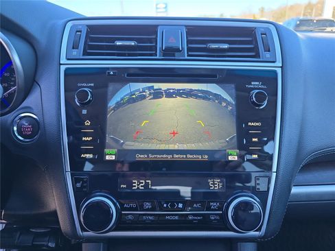 Used 2018 Subaru Outback 3.6R Limited image 28