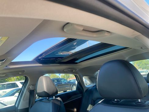 Used 2023 Kia K5 EX image 25