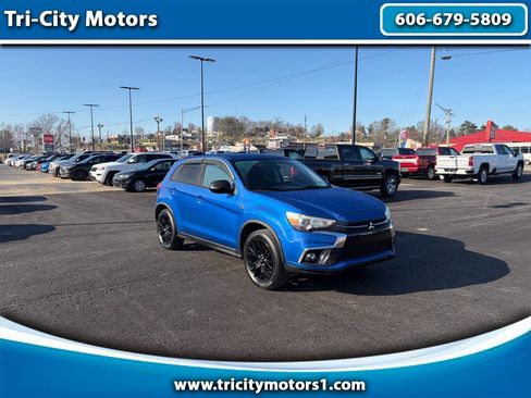 Used 2018 Mitsubishi Outlander Sport LE image 1