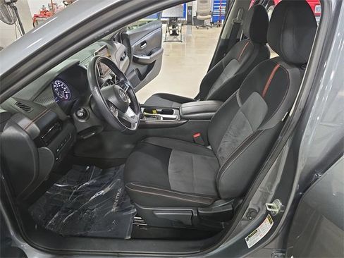 Used 2021 Nissan Sentra SR image 11