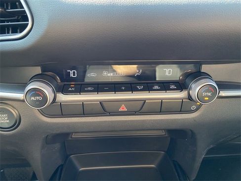 New 2025 MAZDA CX-30 AWD 2.5 S w/ Select Sport Pkg image 21
