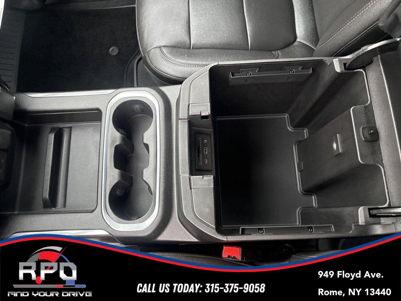 Used 2021 GMC Sierra 1500 SLT w/ SLT Premium Package AWD/4WD image 17