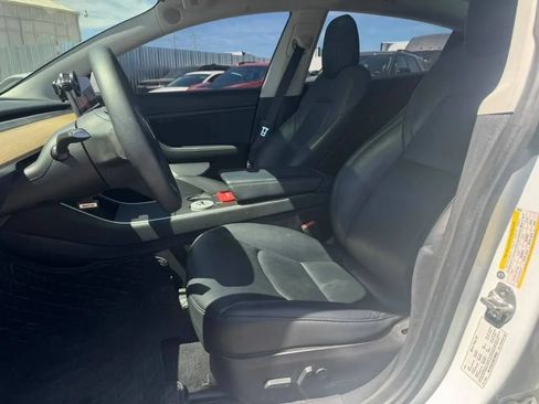 Used 2020 Tesla Model 3 Standard Range Plus RWD image 17