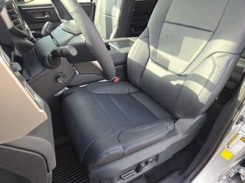 New 2026 Toyota Sequoia Platinum image 5