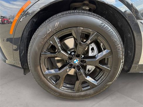 Certified 2026 BMW X7 xDrive40i w/ Premium Package image 14