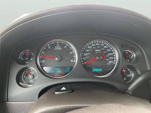 Used 2013 GMC Yukon Denali image 23