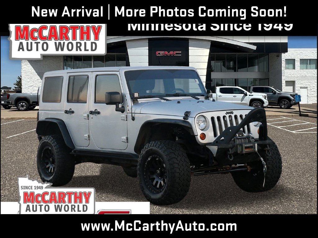 Used 2011 Jeep Wrangler Unlimited Sahara w/ Trailer Tow Group AWD/4WD image 1