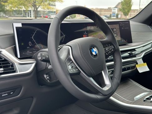 New 2026 BMW X5 xDrive40i w/ Premium Package image 17