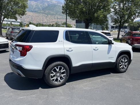 Used 2023 GMC Acadia SLE AWD/4WD image 7