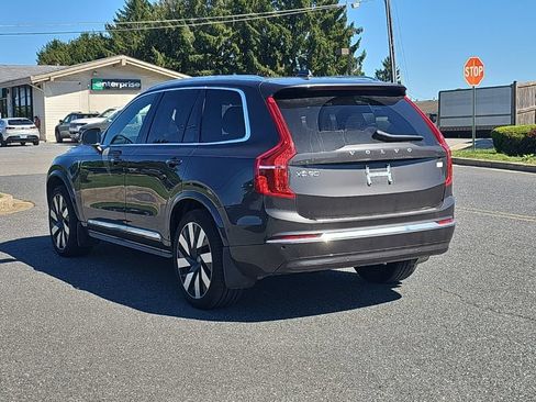 Used 2024 Volvo XC90 T8 Ultimate w/ Lounge Package AWD/4WD image 15