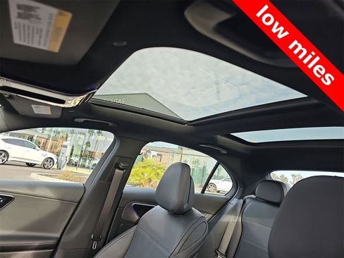 Used 2025 Mercedes-Benz C 300 Sedan image 28