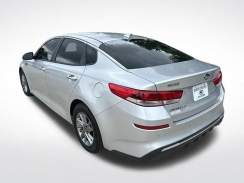 Used 2019 Kia Optima LX FWD image 5