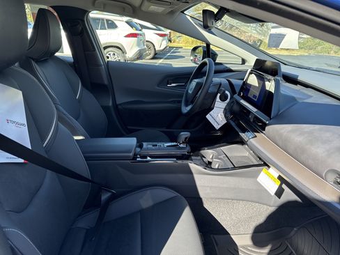New 2025 Toyota Prius image 31