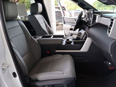 Used 2026 Toyota Tundra Limited RWD image 18