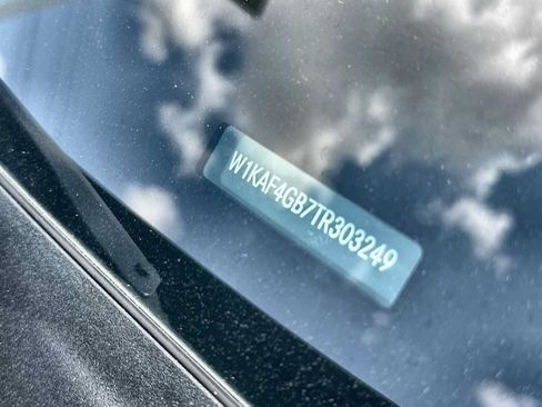 Used 2026 Mercedes-Benz C 300 Sedan image 26