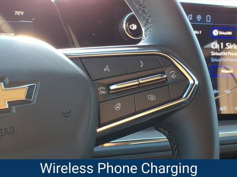 New 2026 Chevrolet Suburban High Country image 12