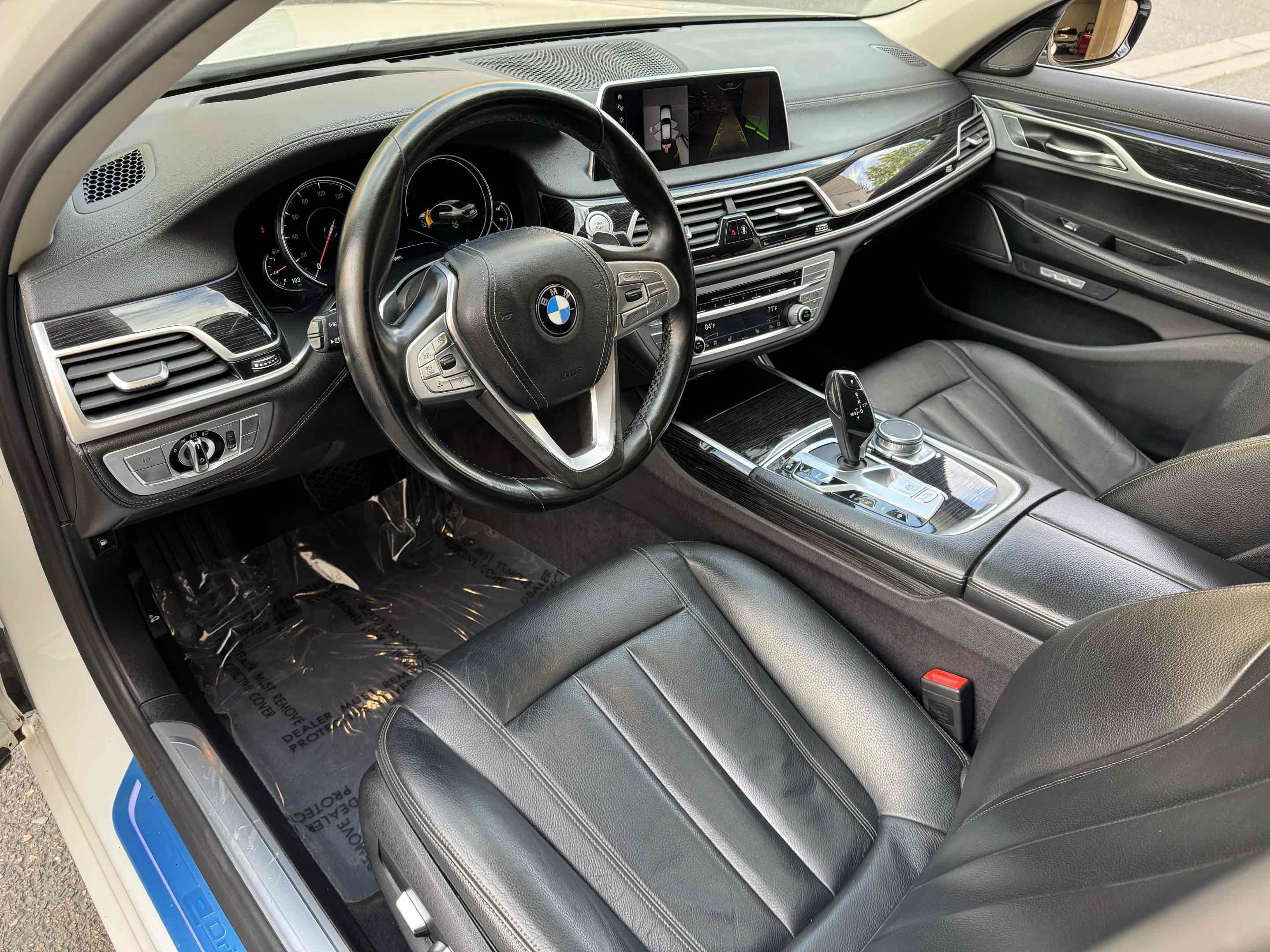 Used 2018 BMW 740e xDrive AWD/4WD image 5