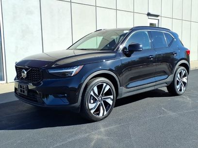 Certified 2024 Volvo XC40 B5 Plus w/ Protection Package Premier