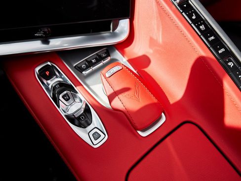 Used 2022 Chevrolet Corvette Stingray Preferred Conv w/ Z51 Performance Package image 57