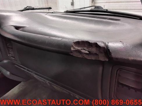 Used 2000 Chevrolet Silverado 1500 LS w/ Off-Road Chassis Pkg image 18