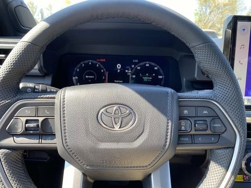 New 2026 Toyota Tacoma TRD Off-Road AWD/4WD image 14