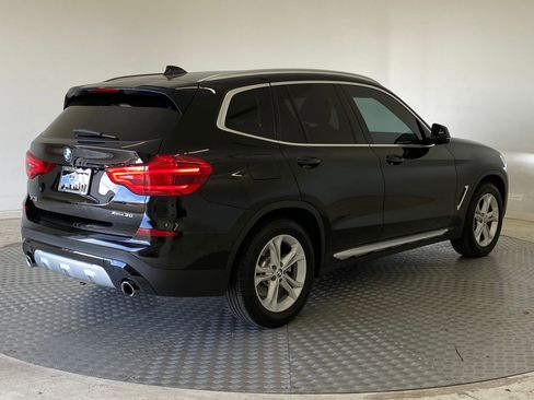 Used 2018 BMW X3 xDrive30i image 9