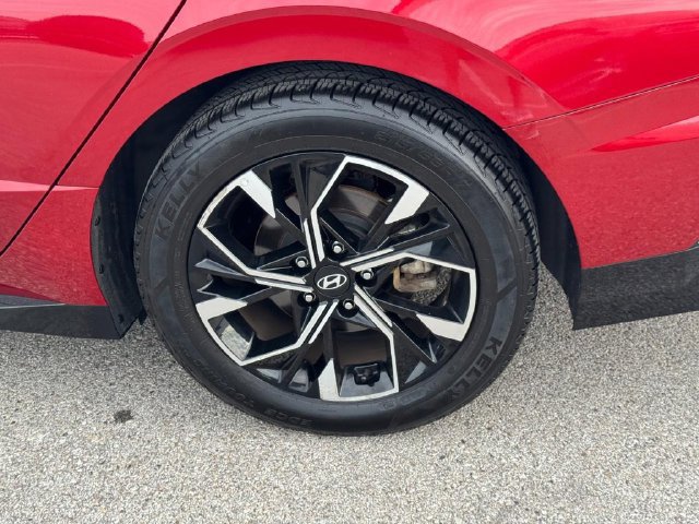 Used 2025 Hyundai Sonata SEL FWD image 8