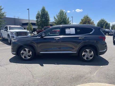 Used 2022 Hyundai Santa Fe SEL w/ Convenience + Premium Package image 4