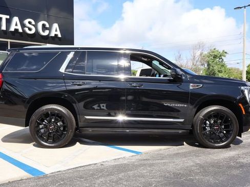 New 2026 GMC Yukon Elevation image 10