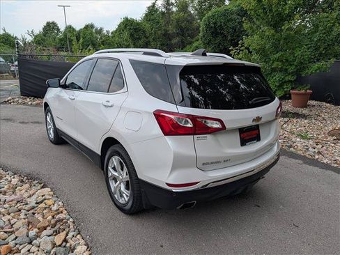 Used 2019 Chevrolet Equinox LT FWD image 3