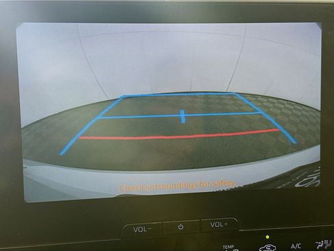 Used 2024 Toyota bZ4X XLE image 23