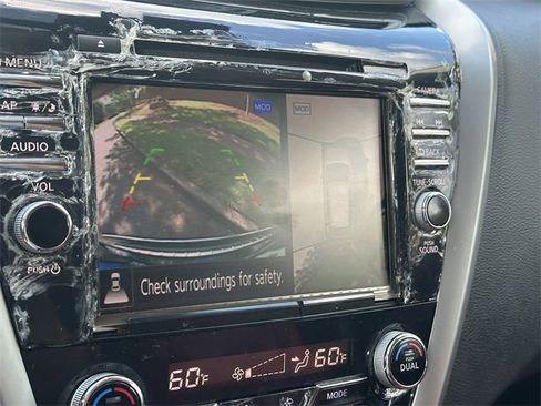 Used 2021 Nissan Murano SL w/ SL Moonroof Package image 28
