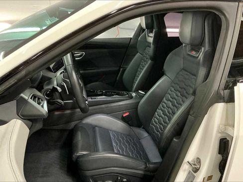 Used 2023 Audi RS e-tron GT w/ Carbon Performance Package image 26