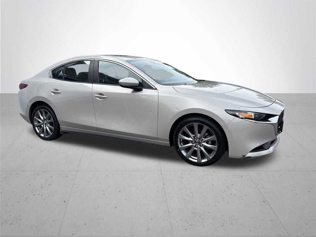 Used 2025 MAZDA MAZDA3 s FWD image 4