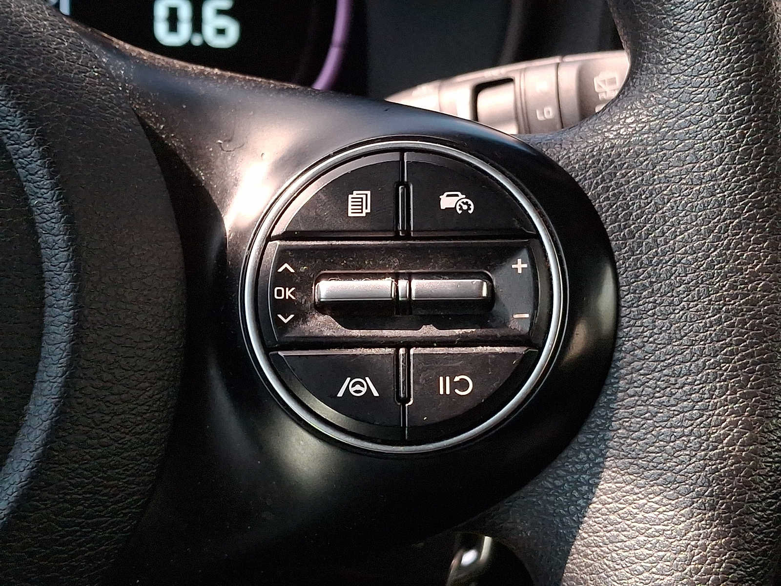 Used 2023 Kia Soul LX FWD image 19