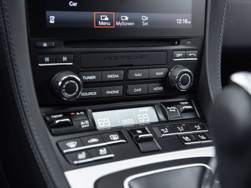 Certified 2022 Porsche 718 Cayman GTS RWD image 26