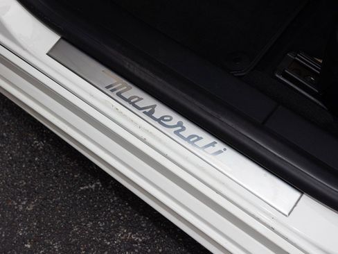 Used 2022 Maserati Quattroporte Modena image 26