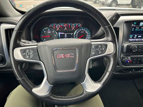 Used 2019 GMC Sierra 1500 SLE w/ SLE Value Package image 12