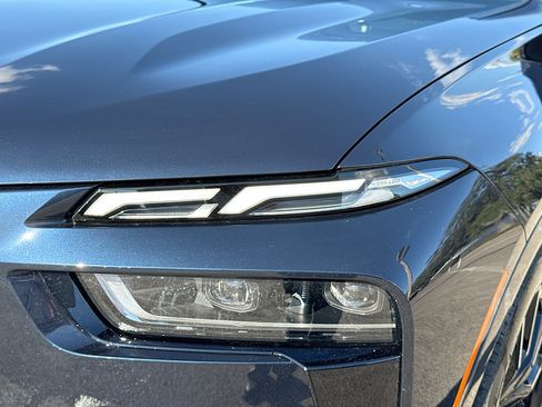 New 2026 BMW X7 M60i image 9