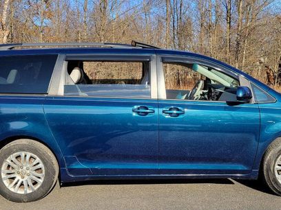 Used 2011 Toyota Sienna XLE
