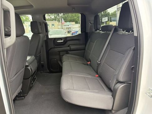 Used 2023 Chevrolet Silverado 1500 Custom Trail Boss w/ LPO, Dark Essentials Package AWD/4WD image 23